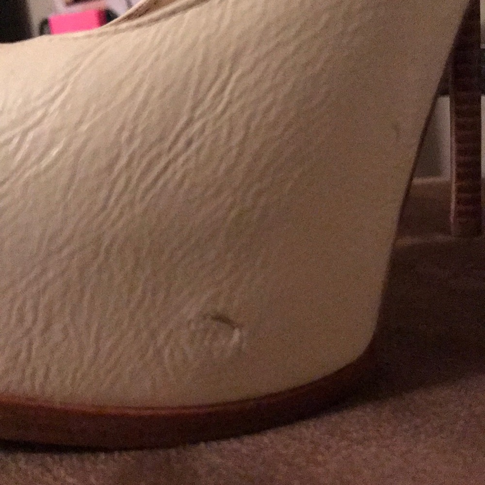 Bebe Heels - Picture 2 of 6